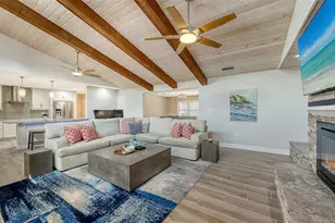 5231 Siesta Cove Dr, Sarasota, FL 34242 - Photo 9