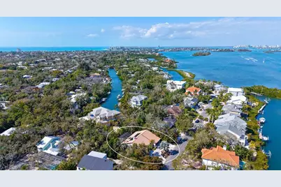 5231 Siesta Cove Drive, Sarasota, FL 34242 - Photo 7