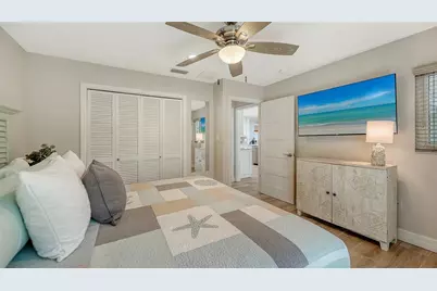 5231 Siesta Cove Drive, Sarasota, FL 34242 - Photo 33