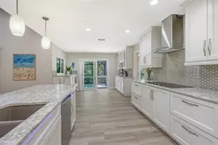 5231 Siesta Cove Dr, Sarasota, FL 34242 - Photo 21