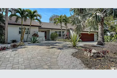 5231 Siesta Cove Drive, Sarasota, FL 34242 - Photo 5