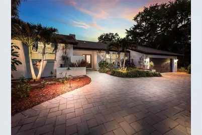 5231 Siesta Cove Drive, Sarasota, FL 34242 - Photo 3