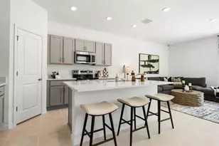 10789 Eclipse St, Sarasota, FL 34241 - Photo 5