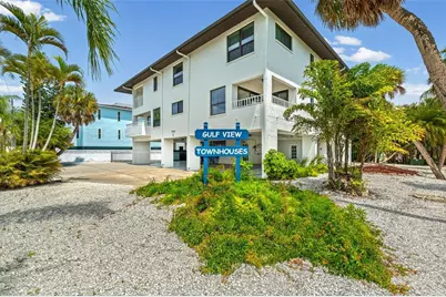 3701 5th Avenue #1, Holmes Beach, FL 34217 - Photo 3