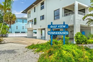 3701 5th Ave, Holmes Beach, FL 34217 - Photo 3