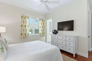 2625 Colony Terrace, Sarasota, FL 34239 - Photo 27