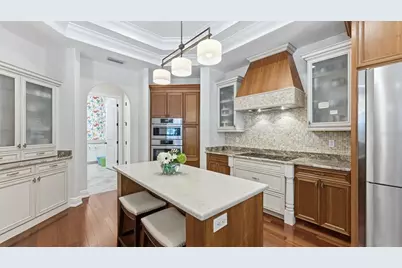 2625 Colony Terrace, Sarasota, FL 34239 - Photo 11