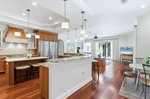 2625 Colony Terrace, Sarasota, FL 34239 - Photo 9