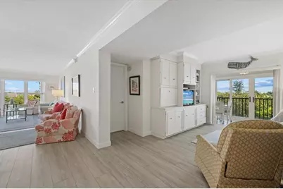 3240 Gulf Of Mexico Drive #B402, Longboat Key, FL 34228 - Photo 29