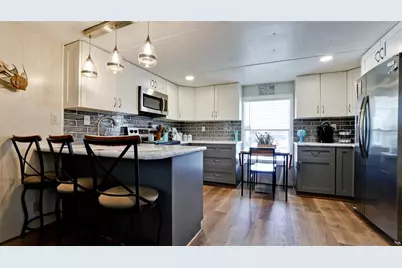 5316 53rd Avenue E #D7, Bradenton, FL 34203 - Photo 5