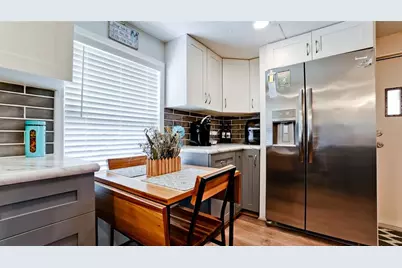 5316 53rd Avenue E #D7, Bradenton, FL 34203 - Photo 9