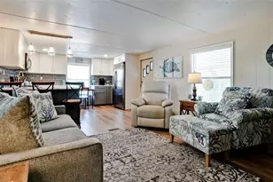 5316 53rd Ave E, Bradenton, FL 34203 - Photo 3