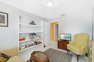 906 Tropical Dr, Bradenton, FL 34208 - Photo 29