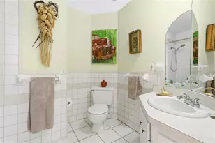 906 Tropical Dr, Bradenton, FL 34208 - Photo 31