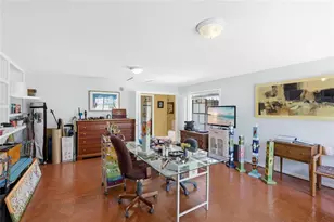 906 Tropical Dr, Bradenton, FL 34208 - Photo 11