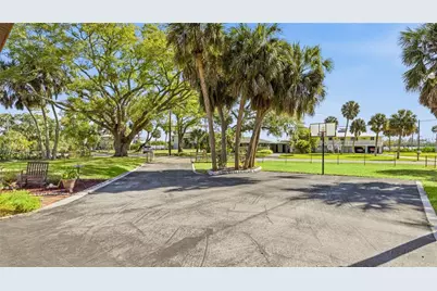 906 Tropical Drive, Bradenton, FL 34208 - Photo 47