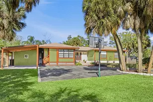 906 Tropical Dr, Bradenton, FL 34208 - Photo 45