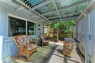 3625 Jacinto Ct, Sarasota, FL 34239 - Photo 3