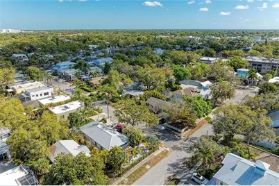 3625 Jacinto Court, Sarasota, FL 34239 - Photo 17
