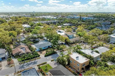 3625 Jacinto Court, Sarasota, FL 34239 - Photo 15