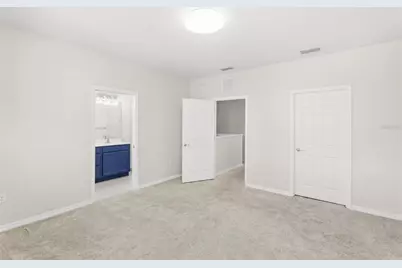 3730 82nd Avenue Circle E #104, Sarasota, FL 34243 - Photo 17