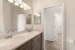 6801 Superior St Cir, Sarasota, FL 34243 - Photo 27