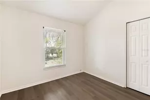 6801 Superior St Cir, Sarasota, FL 34243 - Photo 37