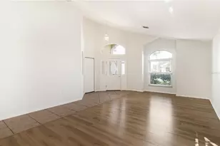 6801 Superior St Cir, Sarasota, FL 34243 - Photo 9