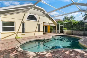 6801 Superior St Cir, Sarasota, FL 34243 - Photo 41