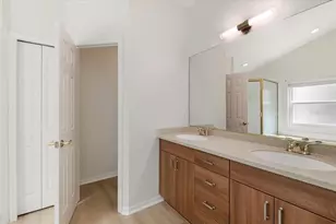 6801 Superior St Cir, Sarasota, FL 34243 - Photo 21