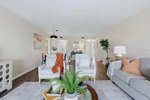 5058 Marsh Field Rd, Sarasota, FL 34235 - Photo 9