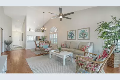 1005 Pelican Court, Bradenton, FL 34209 - Photo 11