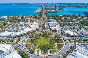 2600 Harbourside Dr, Longboat Key, FL 34228 - Photo 13