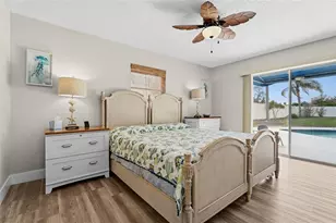 7320 Meadowbrook Dr, Sarasota, FL 34243 - Photo 17