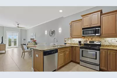 445 N Orange Avenue #306, Sarasota, FL 34236 - Photo 7