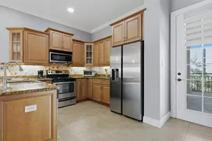 445 N Orange Ave, Sarasota, FL 34236 - Photo 5