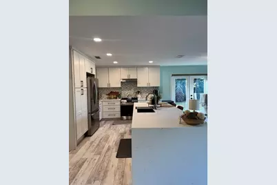 4140 Augustine Avenue, Sarasota, FL 34231 - Photo 3