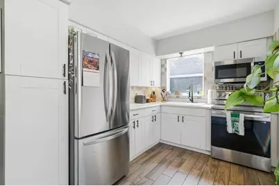 8520 109th Way, Seminole, FL 33772 - Photo 7