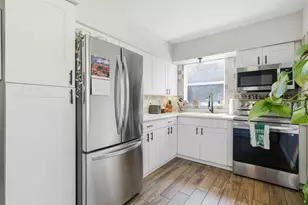 8520 109th Way, Seminole, FL 33772 - Photo 7