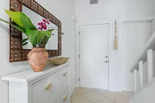 5312 Huntingwood Ct, Sarasota, FL 34235 - Photo 7