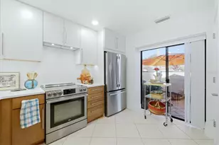 5312 Huntingwood Ct, Sarasota, FL 34235 - Photo 13