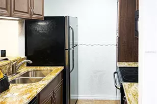 11901 4th Street N, Saint Petersburg, FL 33716 - Photo 7