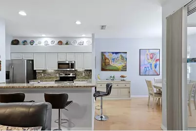 6726 W Country Club Lane, Sarasota, FL 34243 - Photo 11