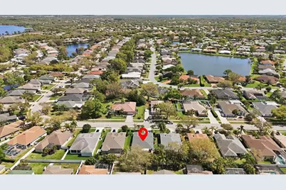 6726 W Country Club Lane, Sarasota, FL 34243 - Photo 35