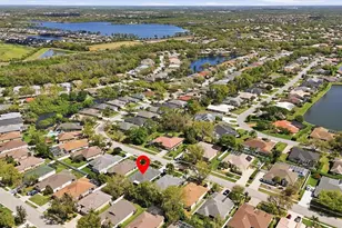 6726 W Country Club Ln, Sarasota, FL 34243 - Photo 37
