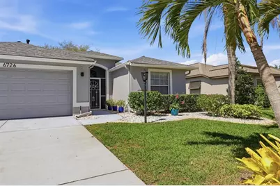 6726 W Country Club Lane, Sarasota, FL 34243 - Photo 3