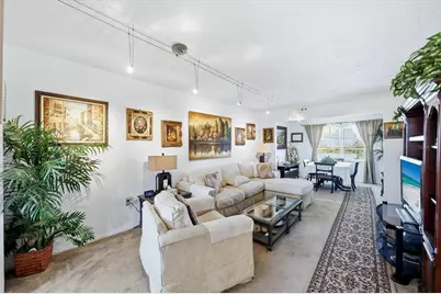 4137 Lake Bayshore Drive #C505, Bradenton, FL 34205 - Photo 5