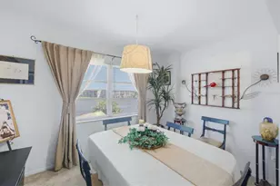 4137 Lake Bayshore Dr, Bradenton, FL 34205 - Photo 9