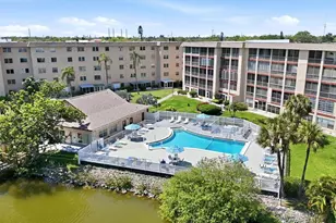 4137 Lake Bayshore Dr, Bradenton, FL 34205 - Photo 21