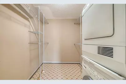 4380 Exeter Drive #101, Longboat Key, FL 34228 - Photo 25